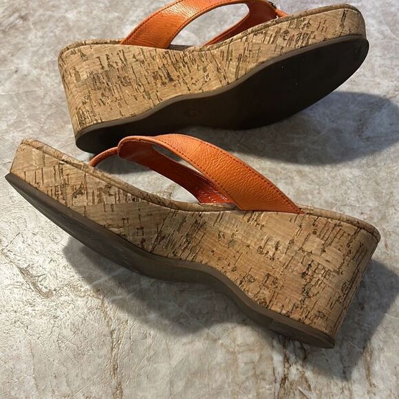 Tory Burch Cork Wedge Sandals - Picture 5 of 7